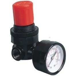 Magnum 1/4" NPT Air Regulator with Gauge